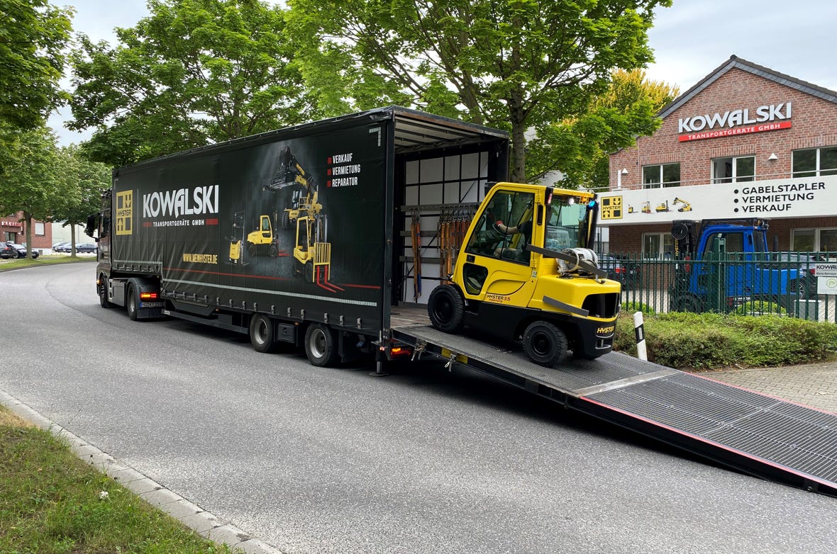 Planendesign Auflieger Kowalski Transportgeräte GmbH, Hyster Händler